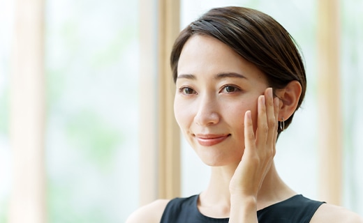 眉毛を整えて垢抜けた印象になった顔のイメージ